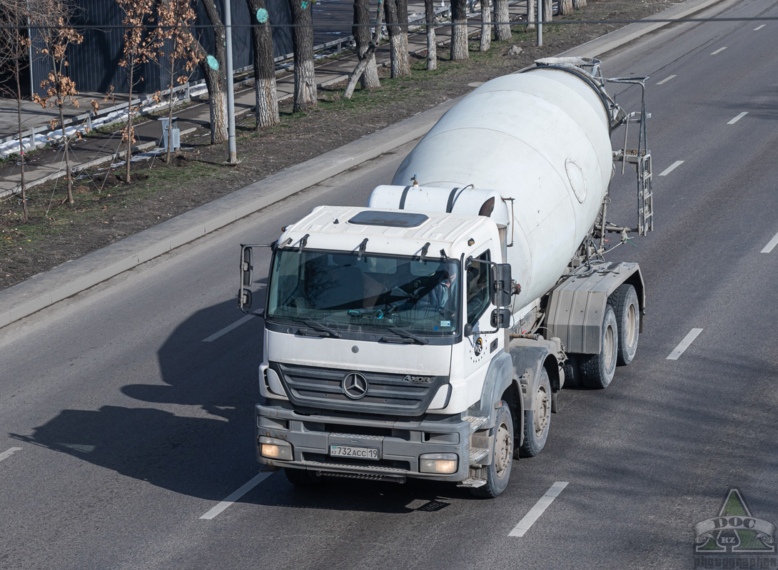 Жетысуская область, № 732 ACC 19 — Mercedes-Benz Axor 4140