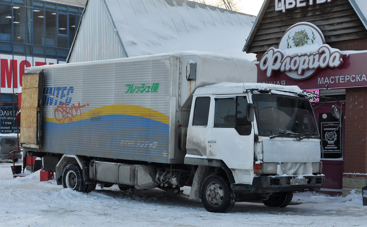 Омская область, № А 594 НТ 155 — Mitsubishi Fuso (общая модель)