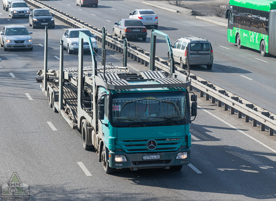 Алматы, № 579 AXL 02 — Mercedes-Benz Actros ('2003) 1832