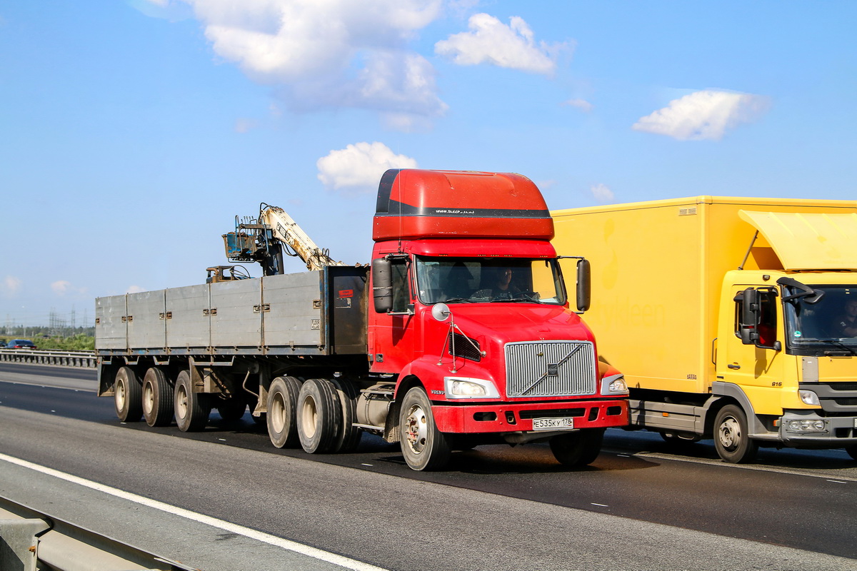 Санкт-Петербург, № Е 535 КУ 178 — Volvo VNL200