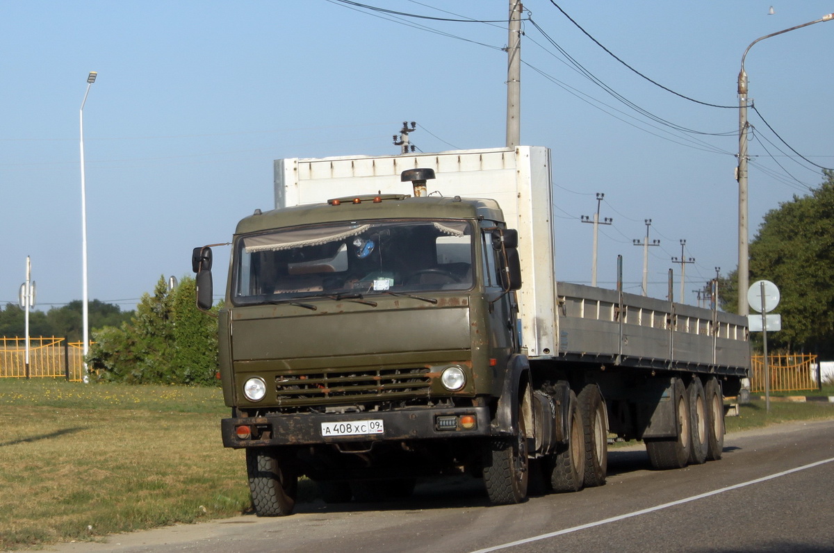 Карачаево-Черкесия, № А 408 ХС 09 — КамАЗ-54112