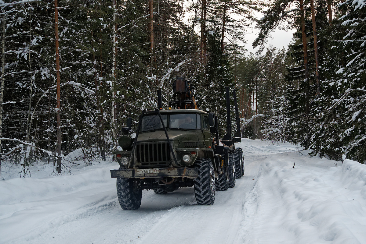 Рязанская область, № Е 946 ЕХ 62 — Урал (общая модель)