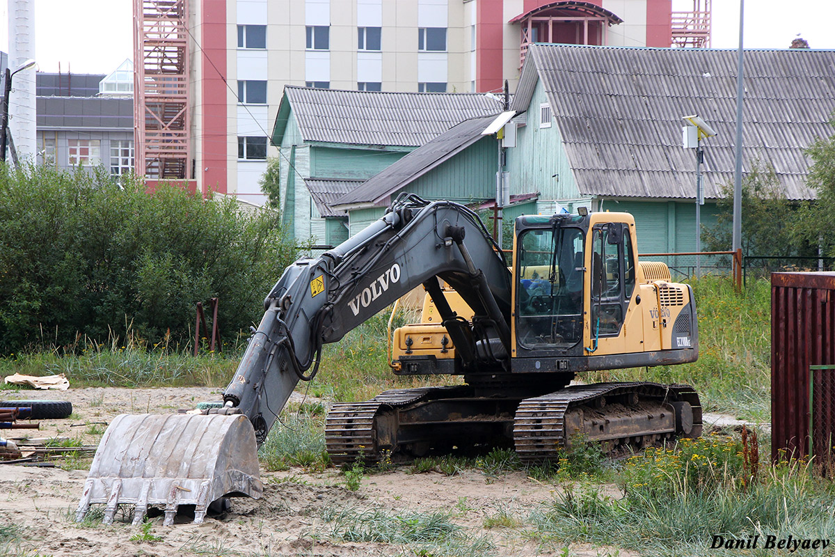 Ненецкий автономный округ, № 9862 ОН 83 — Volvo EC210