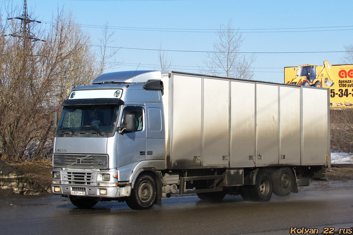 Алтайский край, № Е 831 УК 22 — Volvo ('1993) FH12.460