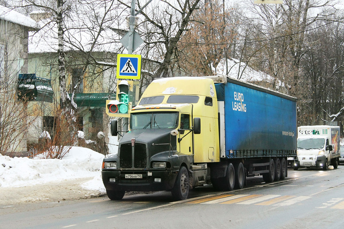 Московская область, № А 756 АВ 750 — Kenworth T600