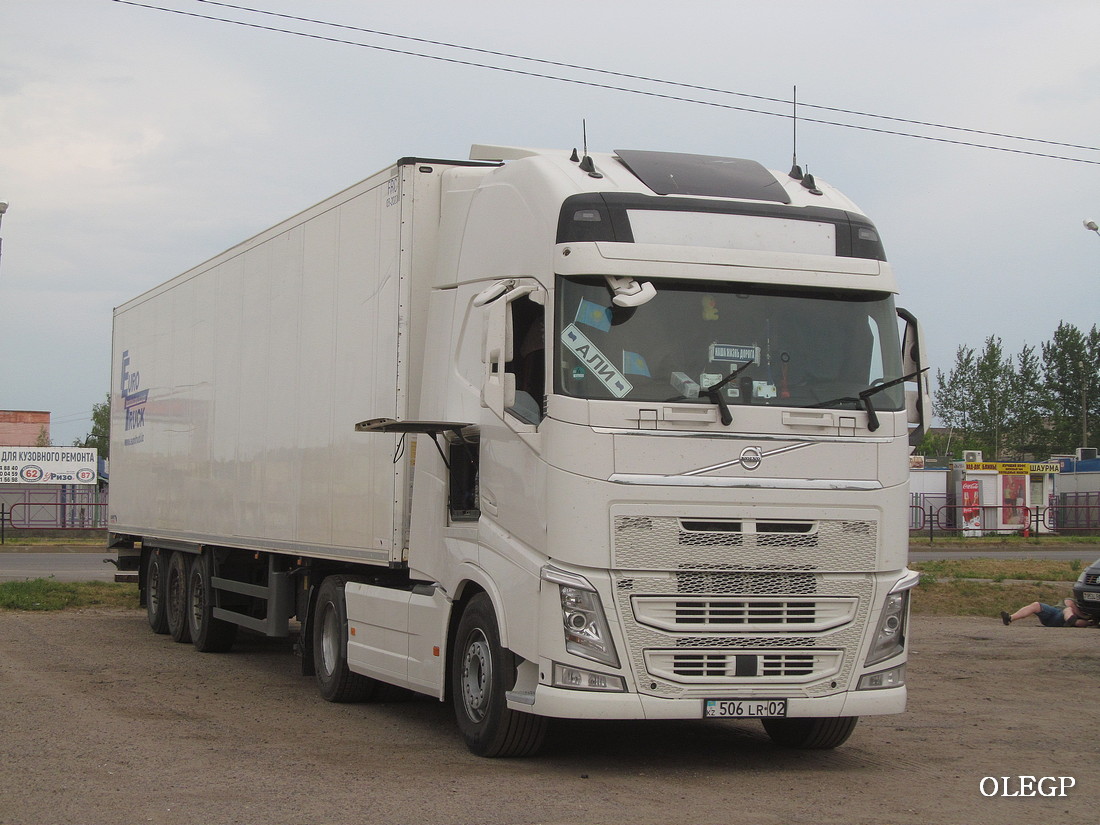 Алматы, № 506 LR 02 — Volvo ('2012) FH.500