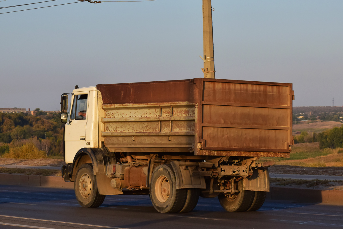 Волгоградская область, № Е 750 НХ 134 — МАЗ-5551A2