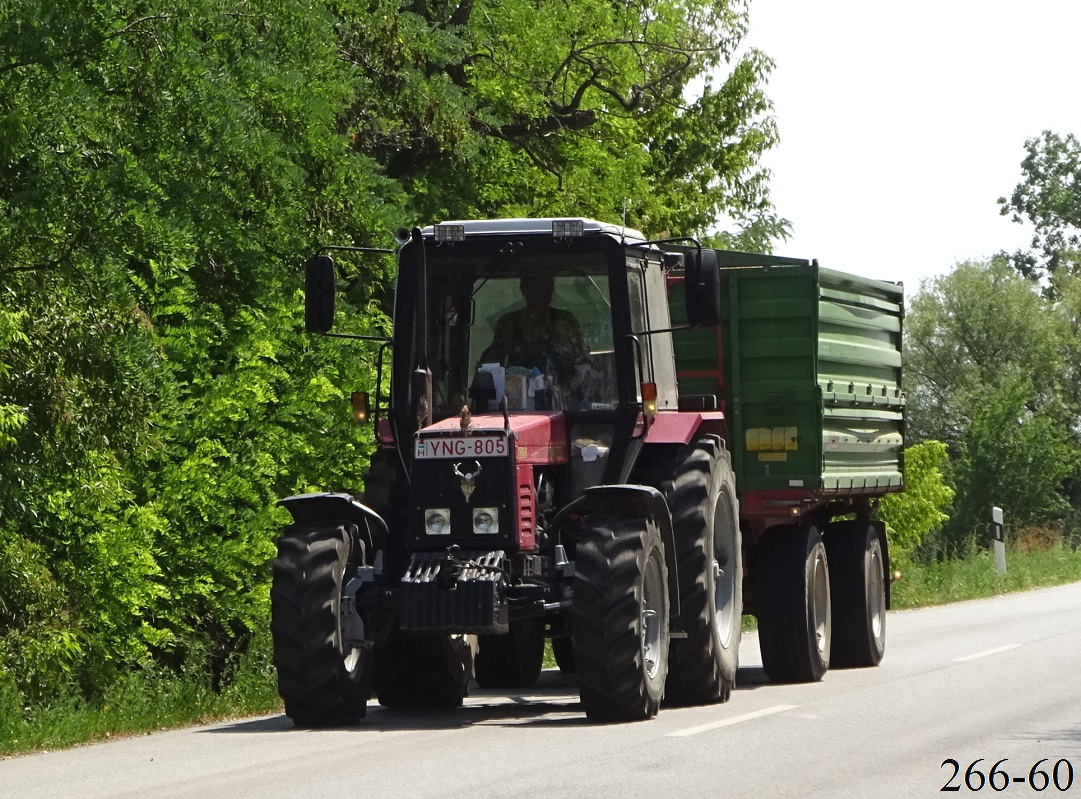 Венгрия, № YNG-805 — Беларус-820.4