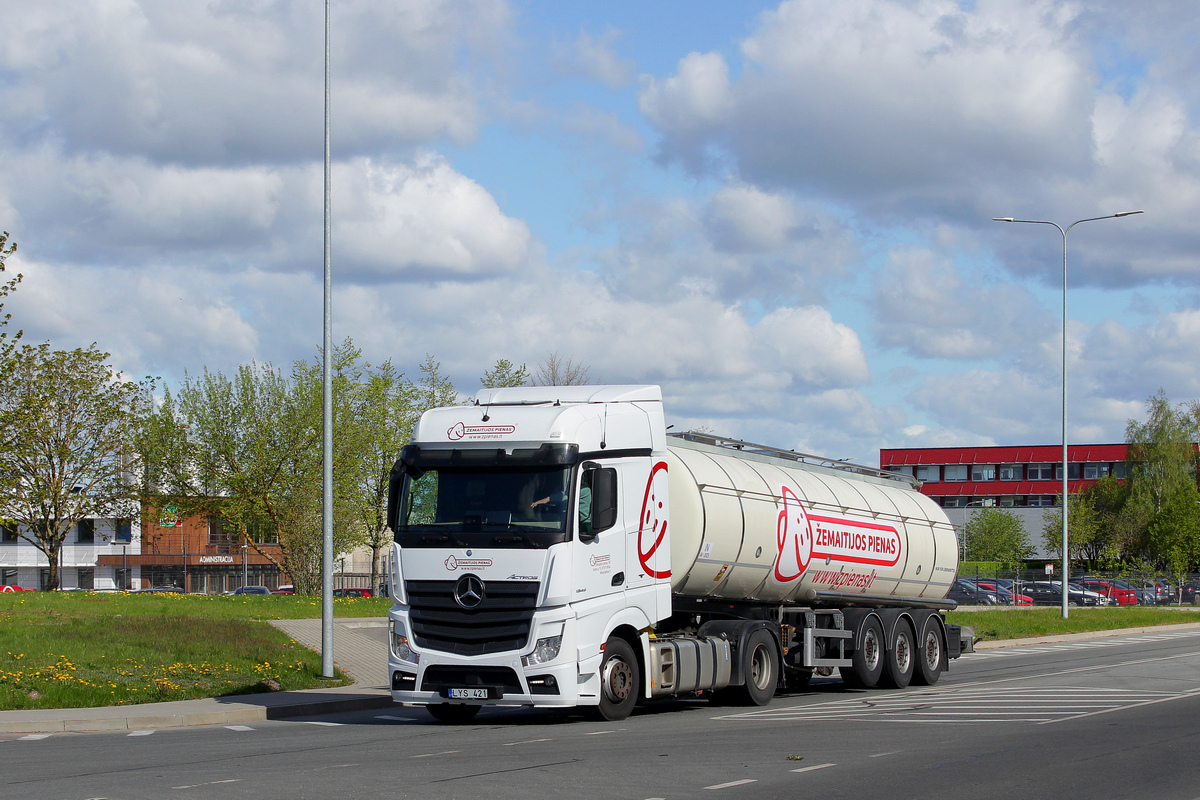 Литва, № LYS 421 — Mercedes-Benz Actros ('2011)