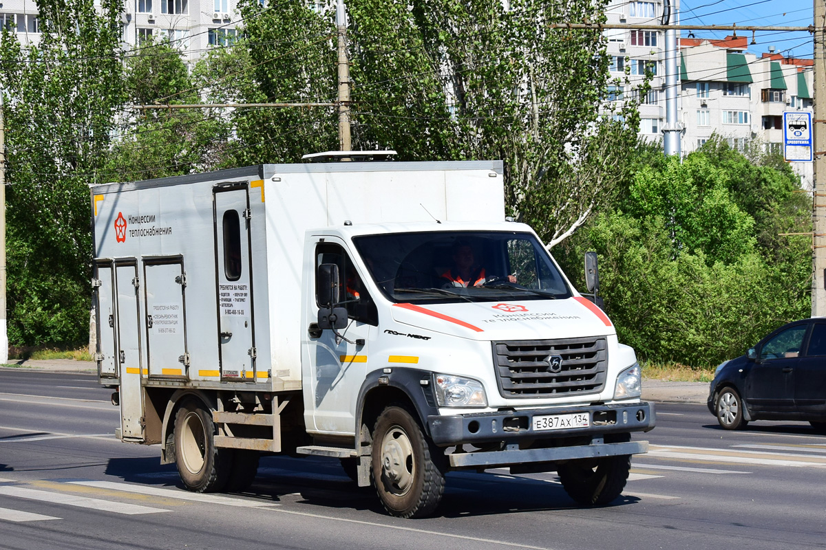 Волгоградская область, № Е 387 АХ 134 — ГАЗ-C41R13