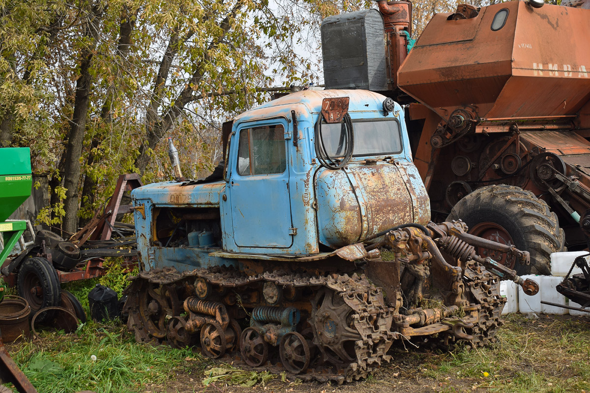 Алтайский край, № 7096 АЭ — ДТ-75М (ВгТЗ)