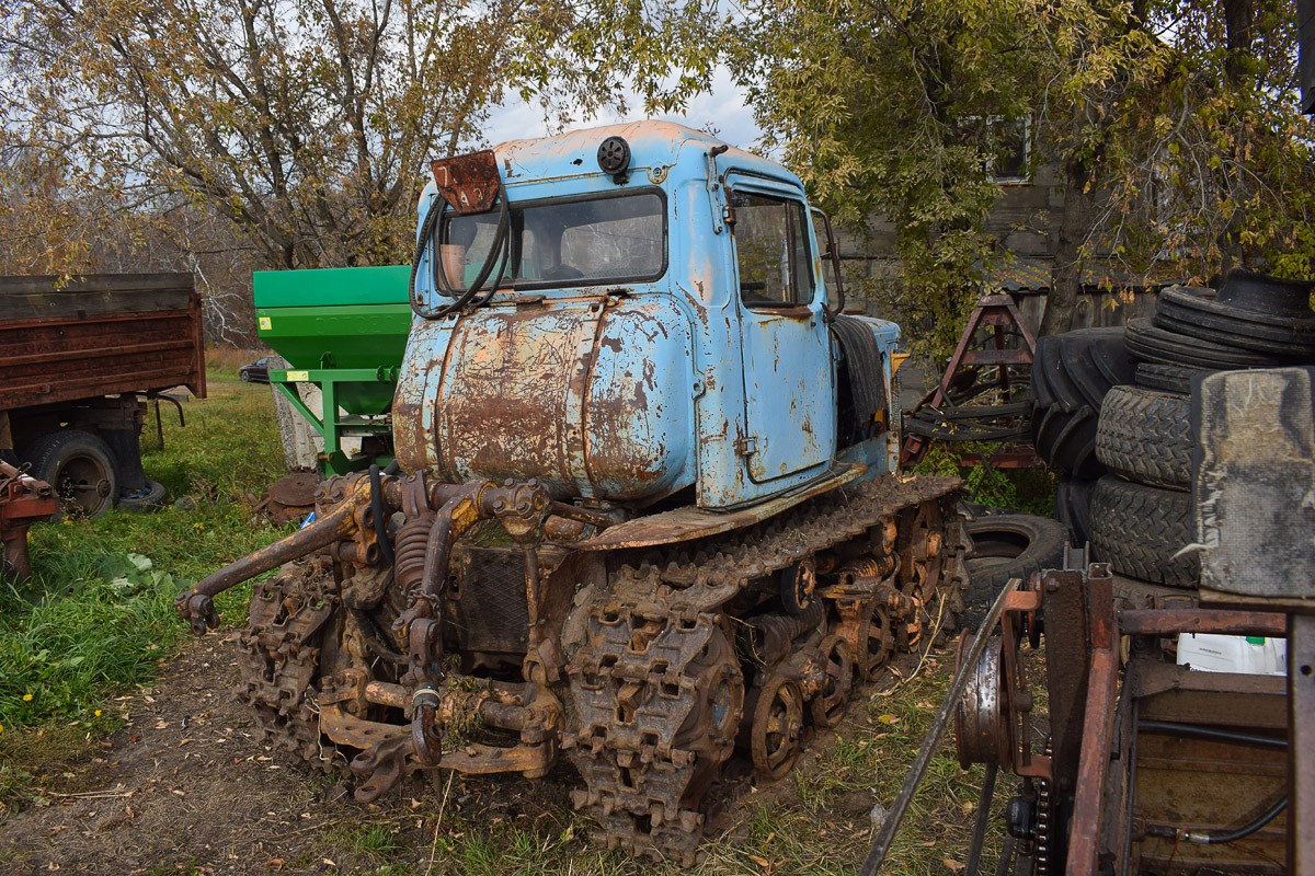 Алтайский край, № 7096 АЭ — ДТ-75М (ВгТЗ)