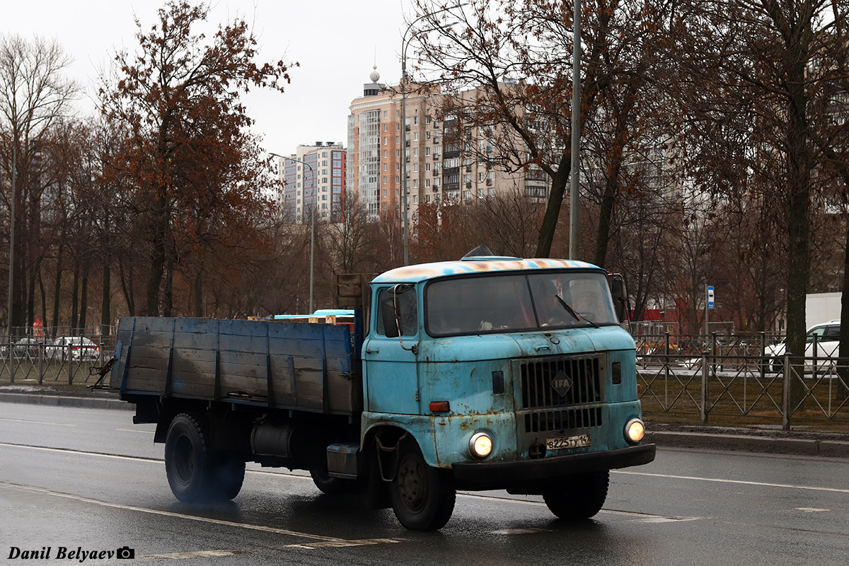 Ленинградская область, № В 225 ТУ 147 — IFA W50L (общая модель)