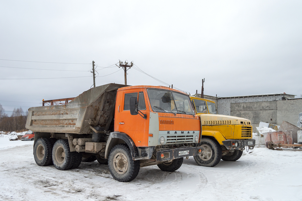 Свердловская область, № М 583 ХО 196 — КамАЗ-5511