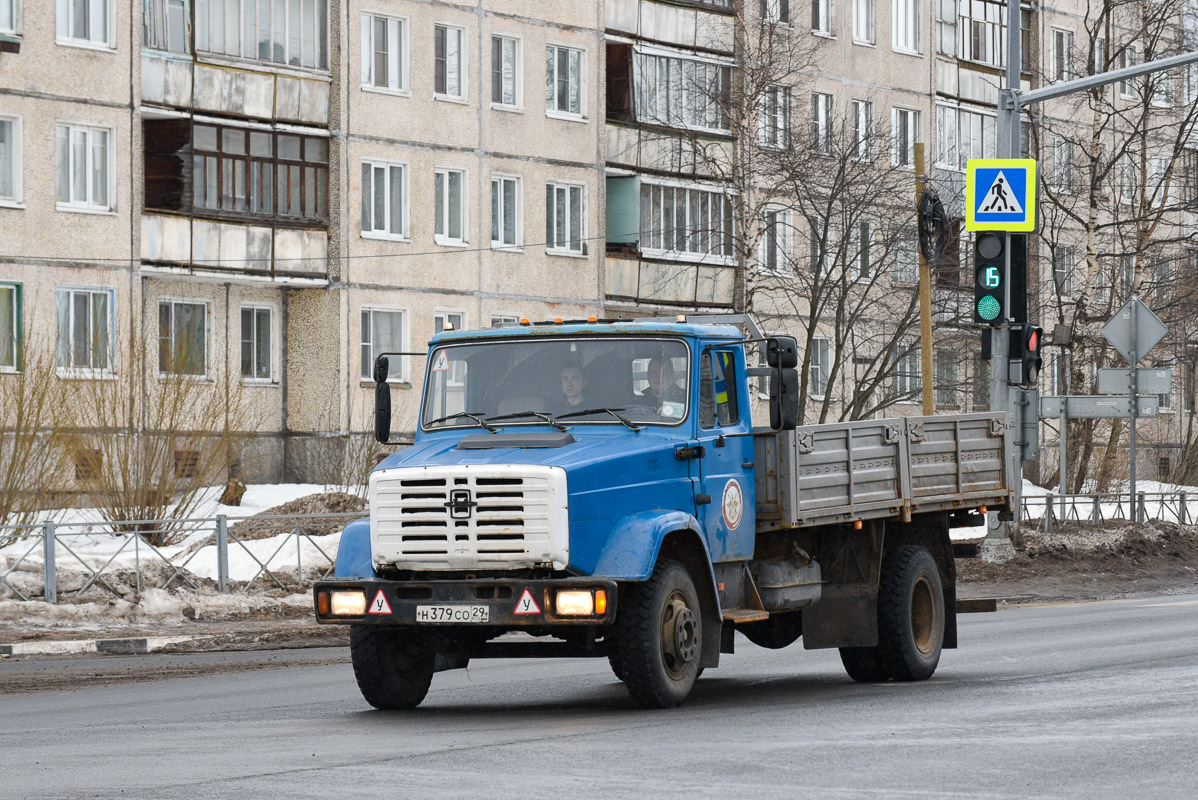 Архангельская область, № Н 379 СО 29 — ЗИЛ-433110