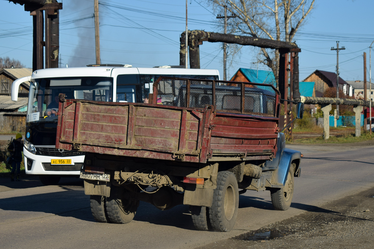 Алтайский край, № А 807 ММ 122 — ГАЗ-3307