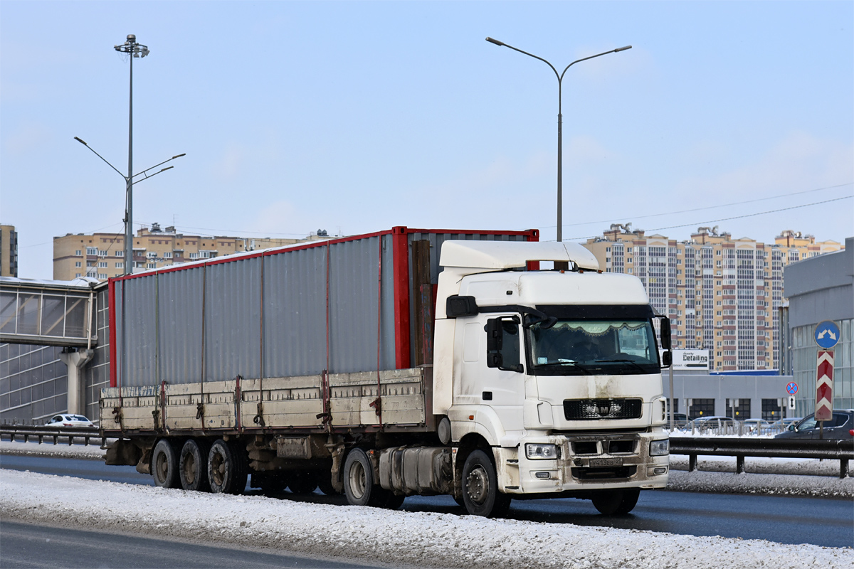 Белгородская область, № У 413 ЕВ 31 — КамАЗ-5490 (общая модель)