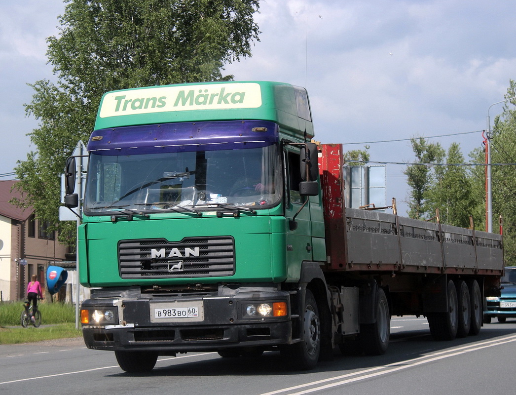 Псковская область, № В 983 ВО 60 — MAN F2000 19.414