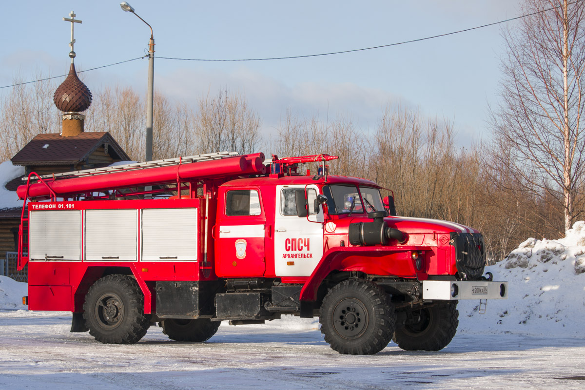 Архангельская область, № Е 200 КА 29 — Урал-43206-41