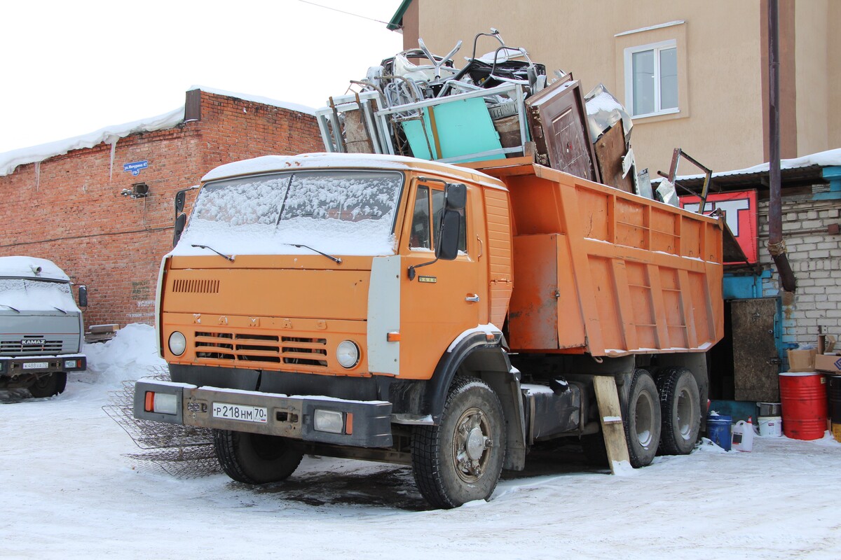 Томская область, № Р 218 НМ 70 — КамАЗ-54112