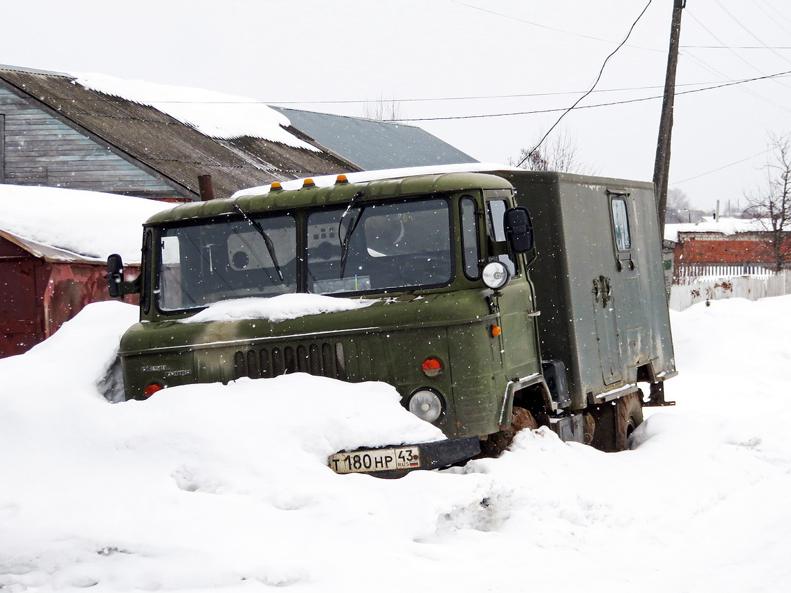 Кировская область, № Т 180 НР 43 — ГАЗ-66-40