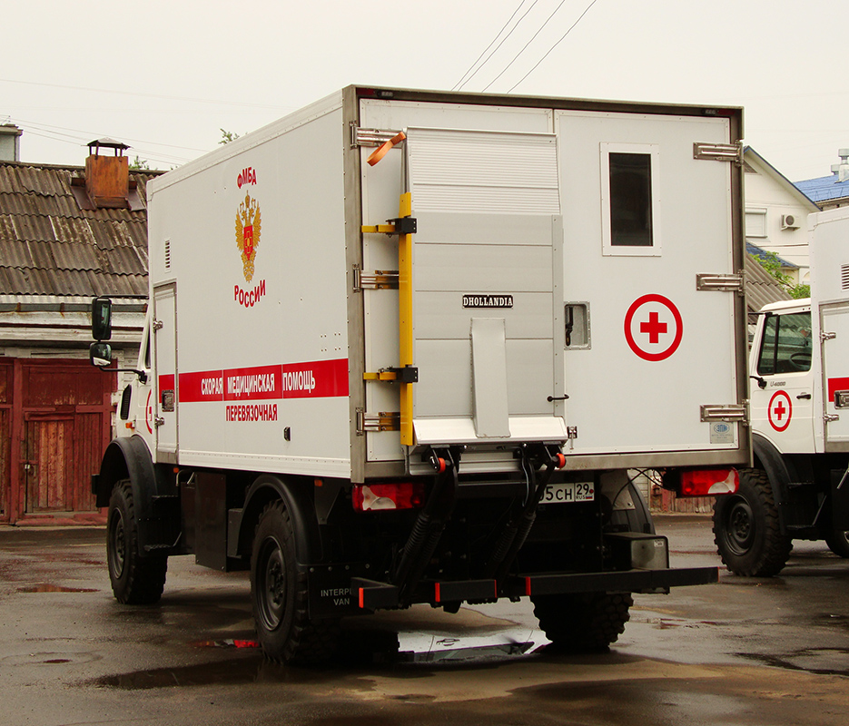 Архангельская область, № К 005 СН 29 — Mercedes-Benz Unimog U4000