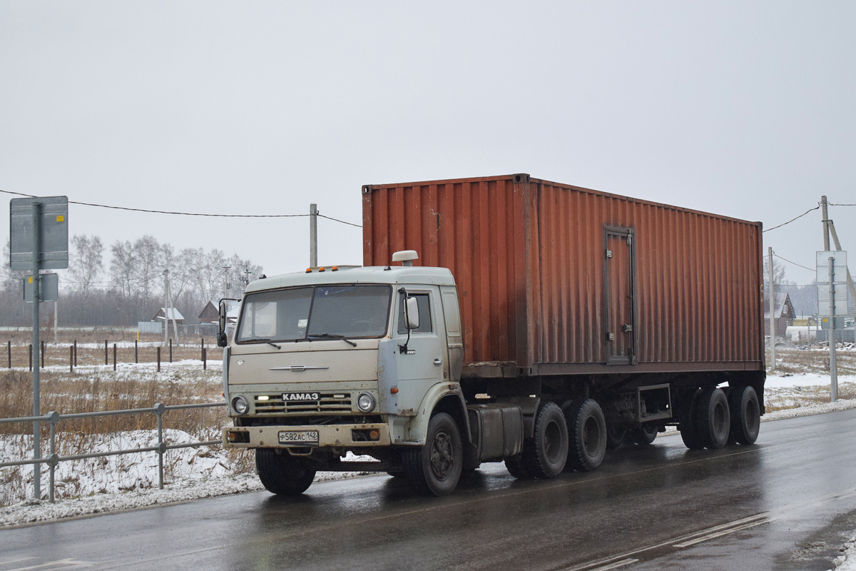 Алтайский край, № Р 582 АС 142 — КамАЗ-5410