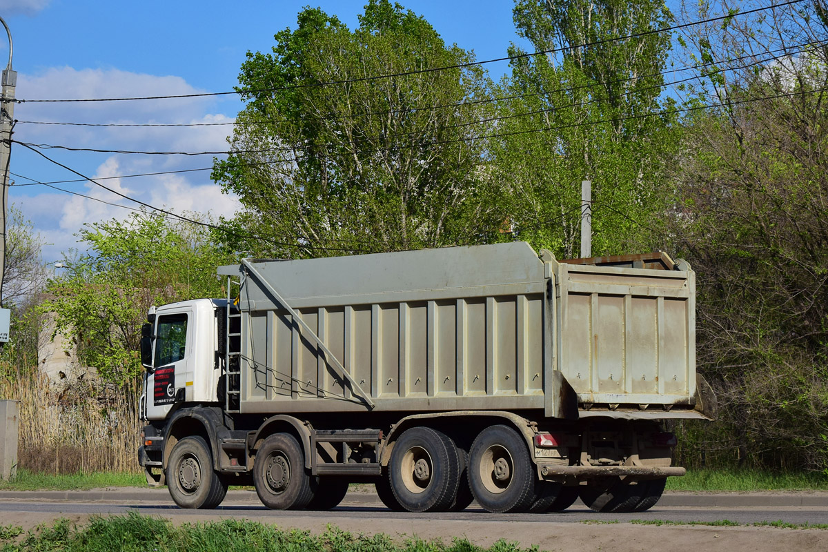 Волгоградская область, № М 127 НР 134 — Scania ('2011) P380