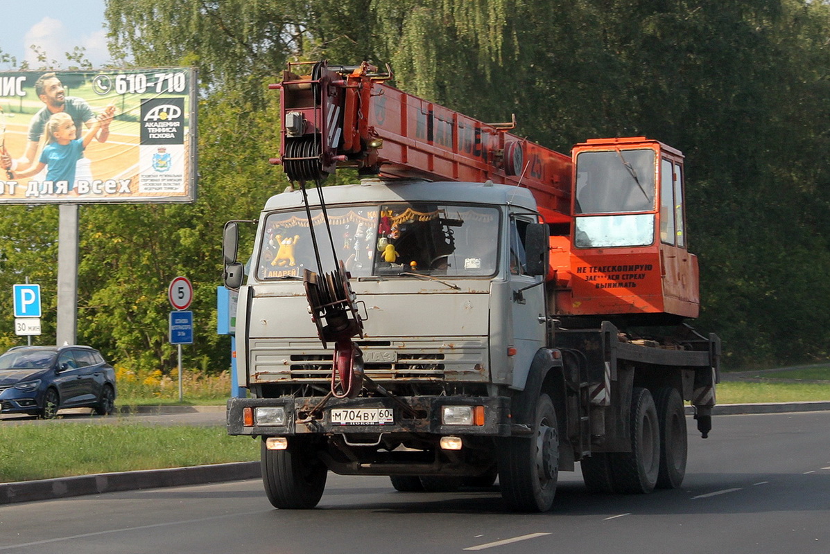 Псковская область, № М 704 ВУ 60 — КамАЗ-53229-02 [53229C]