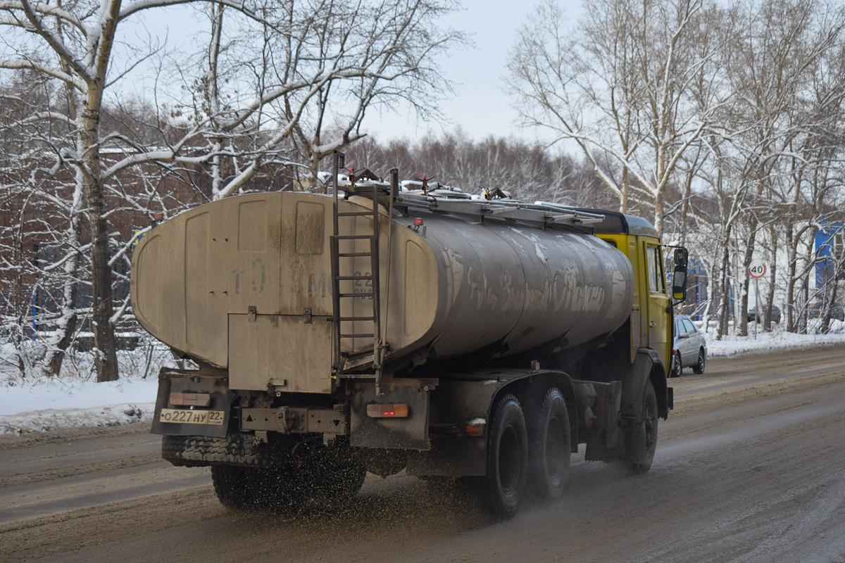 Алтайский край, № О 227 НУ 22 — КамАЗ-53212