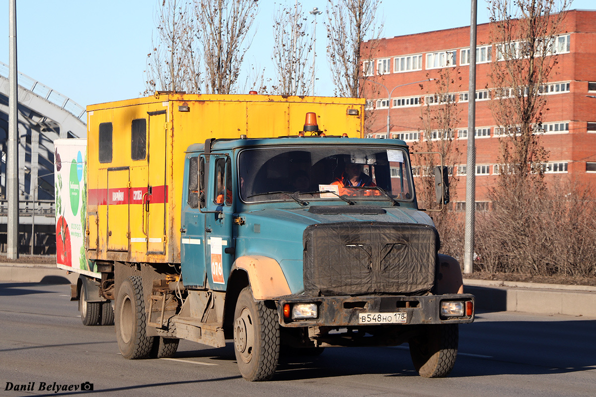 Санкт-Петербург, № В 548 НО 178 — ЗИЛ-433112