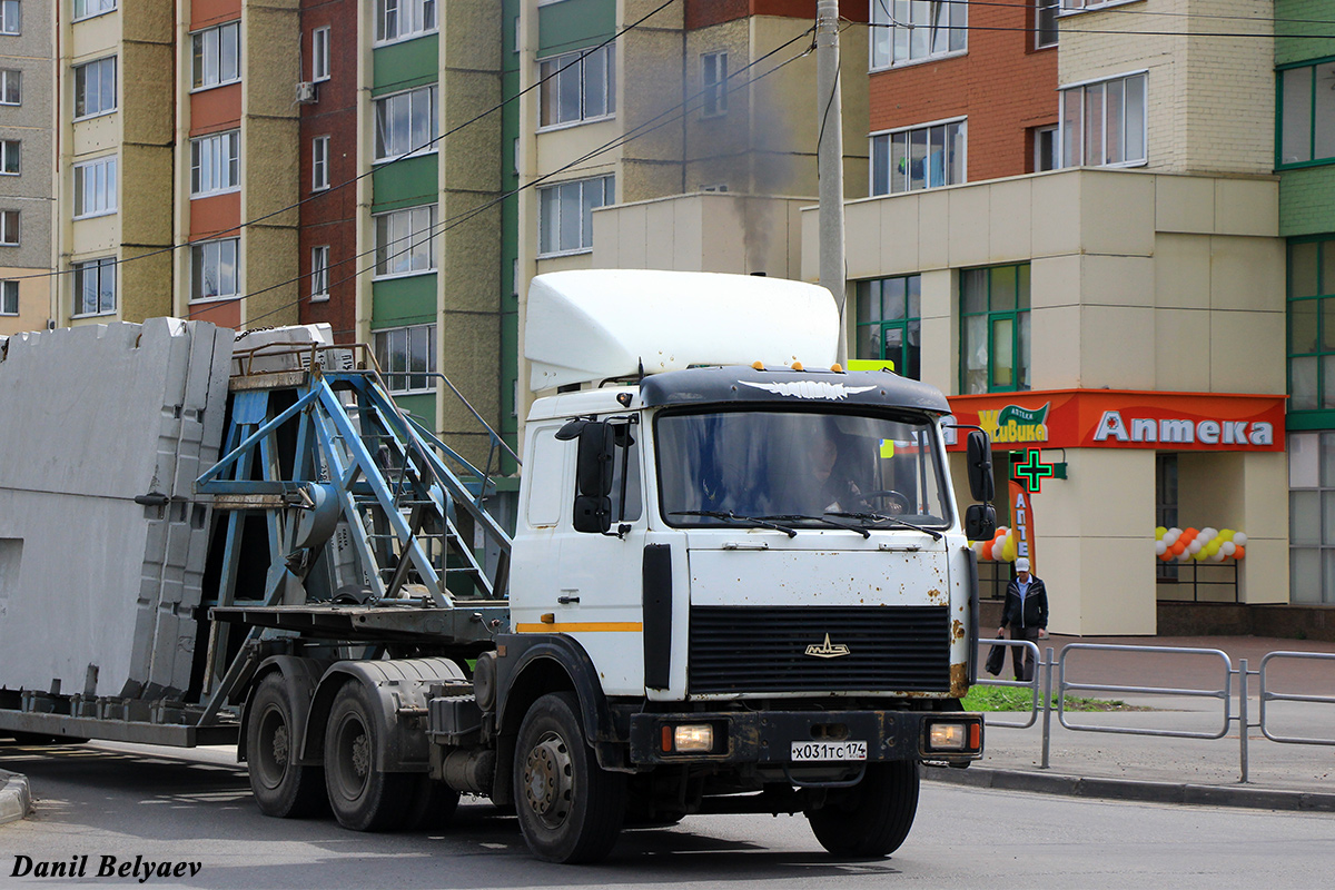 Челябинская область, № Х 031 ТС 174 — МАЗ-6422A8