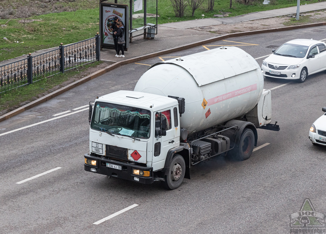 Алматинская область, № 336 AJ 05 — Volvo FL6