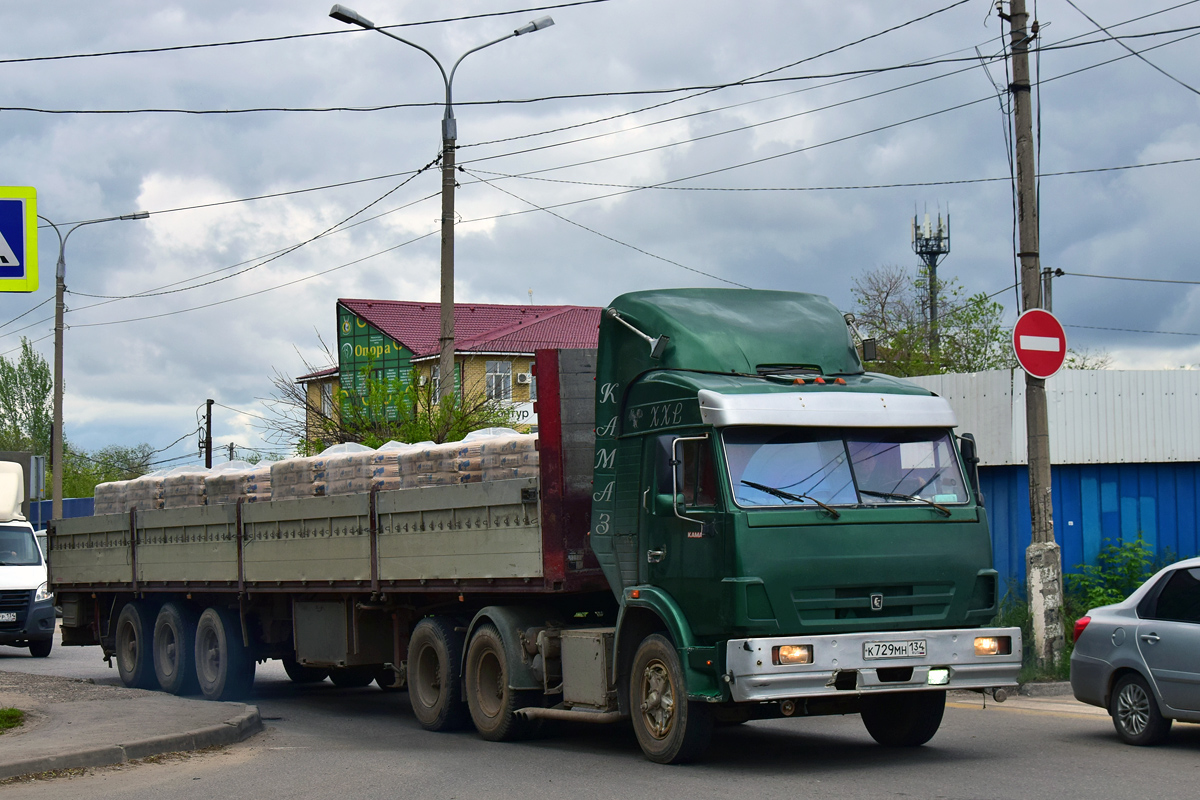 Волгоградская область, № К 729 МН 134 — КамАЗ-54112