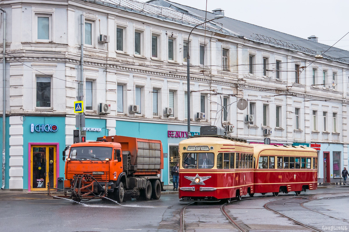 Москва, № Н 136 СУ 77 — КамАЗ-65115 (общая модель)