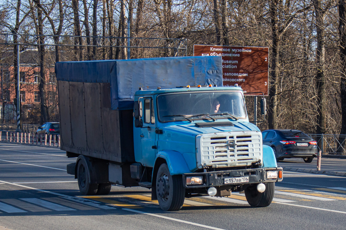 Воронежская область, № С 157 ВВ 136 — ЗИЛ-534332