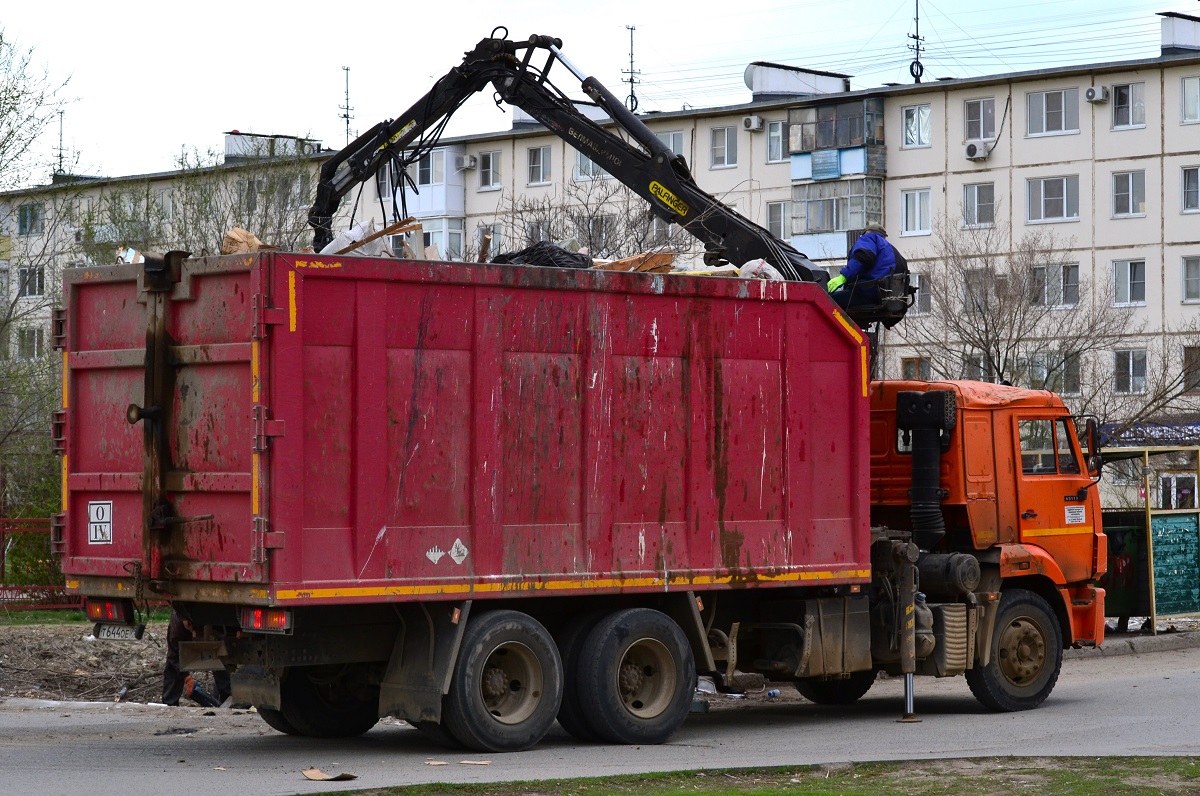 Волгоградская область, № Т 644 ОЕ 797 — КамАЗ-65115 (общая модель)