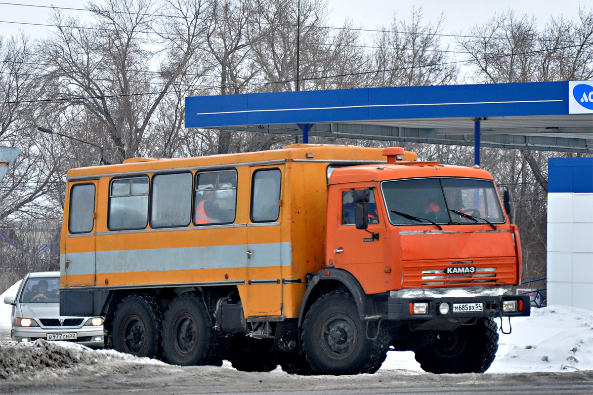 Новосибирская область, № М 685 ВХ 54 — КамАЗ-43114-02 [43114C]