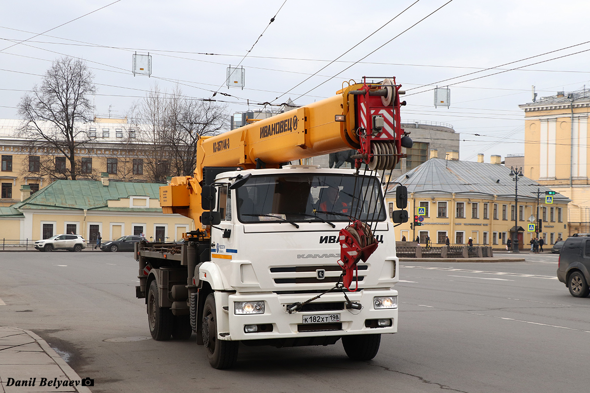 Санкт-Петербург, № К 182 ХТ 198 — КамАЗ-53605-A5