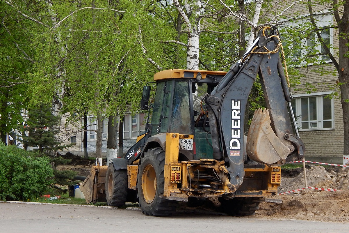 Белгородская область, № 0806 ЕХ 31 — John Deere 325J