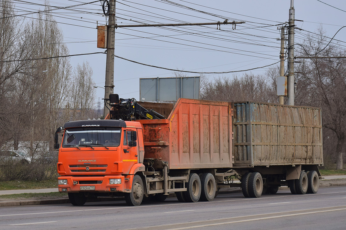 Волгоградская область, № Р 925 МВ 797 — КамАЗ-65115-A5