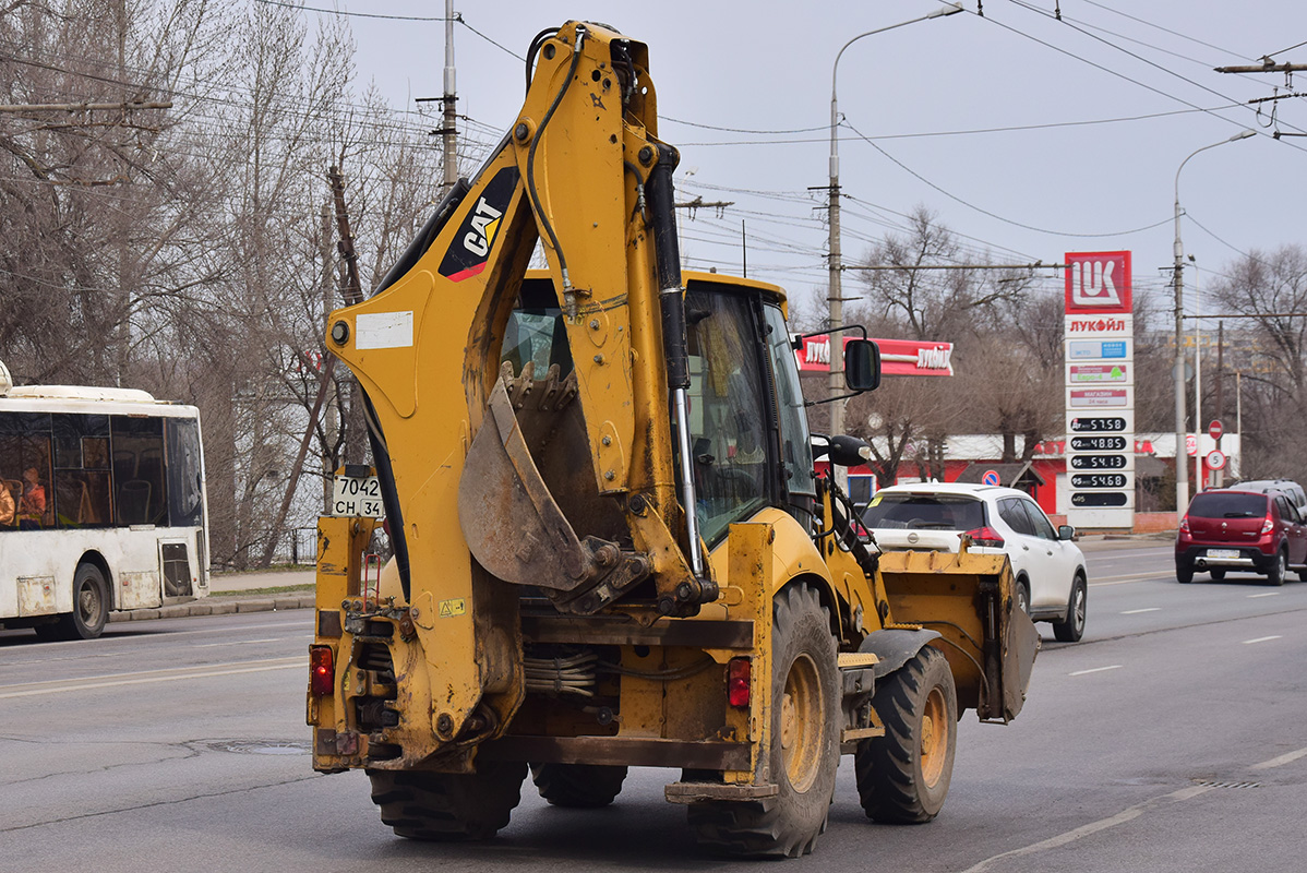 Волгоградская область, № 7042 СН 34 — Caterpillar (общая модель)