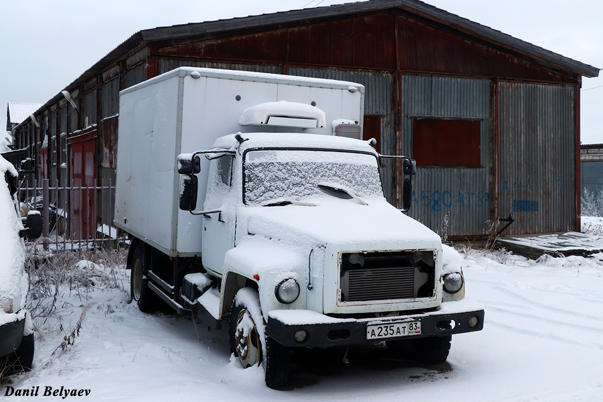 Ненецкий автономный округ, № А 235 АТ 83 — ГАЗ-3309