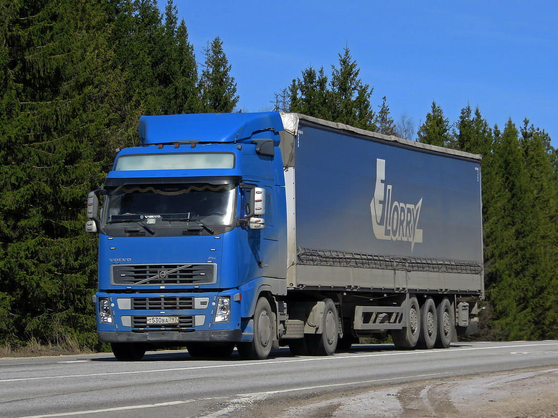 Москва, № Т 530 ВА 797 — Volvo ('2002) FH12.400