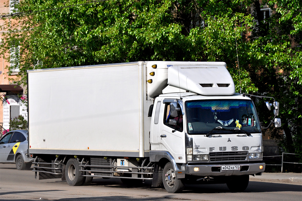 Алтайский край, № А 042 АВ 122 — Mitsubishi Fuso Fighter