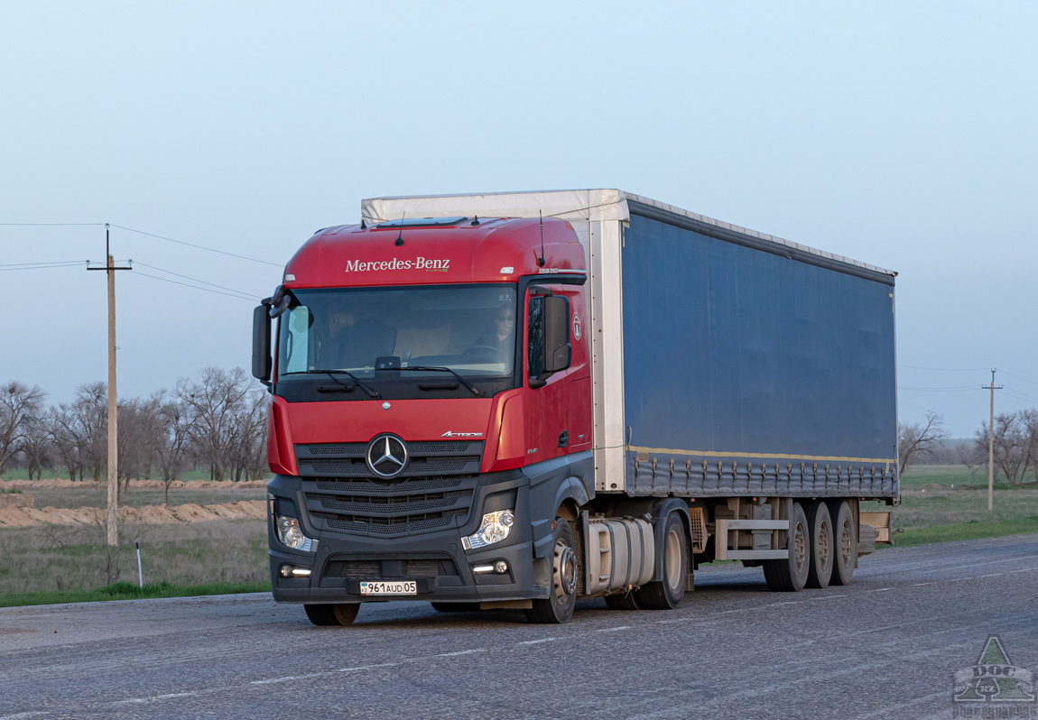 Алматинская область, № 961 AUD 05 — Mercedes-Benz Actros ('2011) 1845