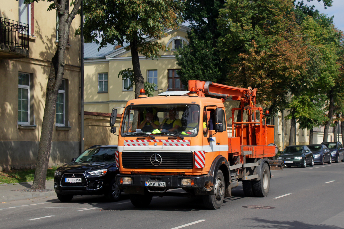 Литва, № SKK 674 — Mercedes-Benz MK (общ. мод.)