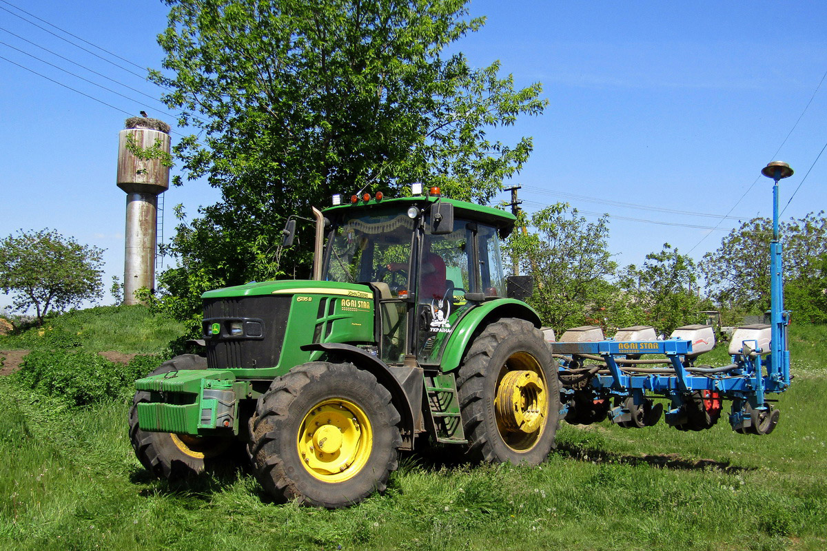 Полтавская область, № 34671 ВІ — John Deere 6135B