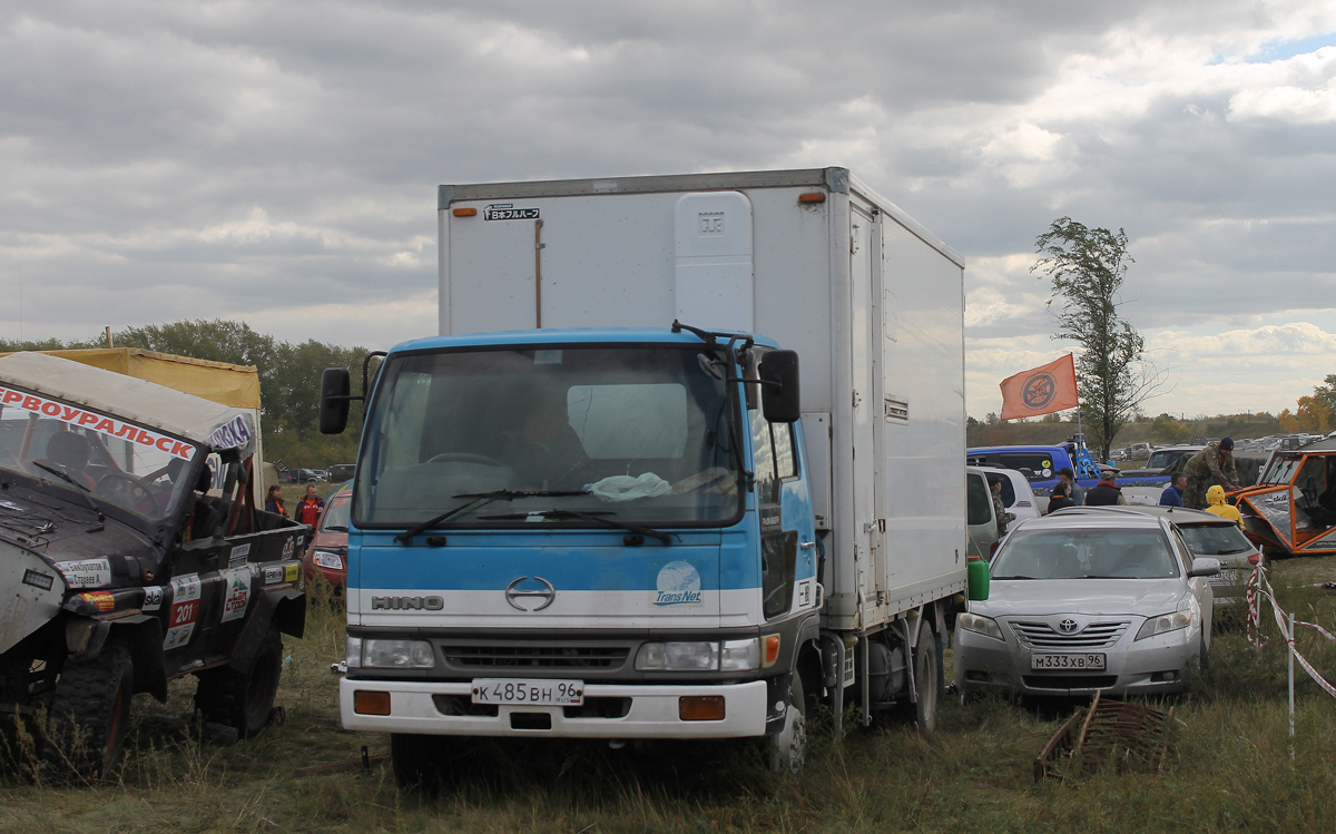 Свердловская область, № К 485 ВН 96 — Hino Ranger