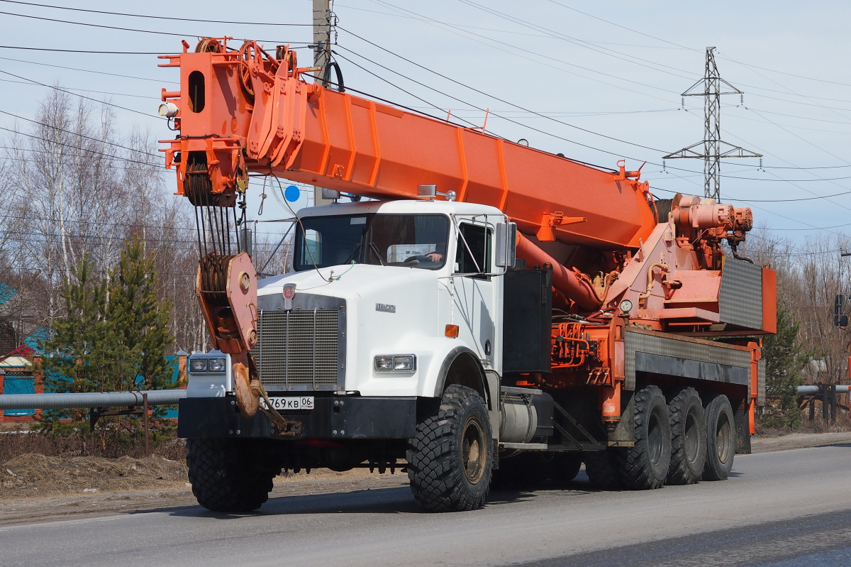 Ханты-Мансийский автоном.округ, № Т 769 КВ 06 — Kenworth T800